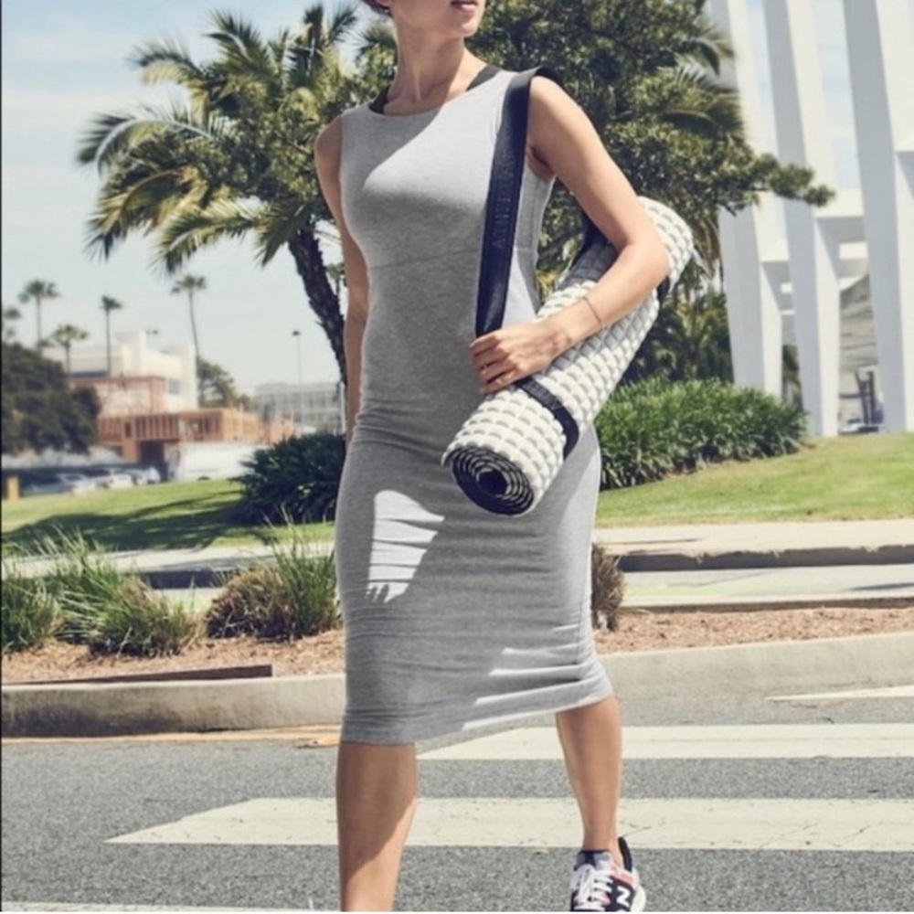 Athleta Santorini Gray Stretch Midi Dress